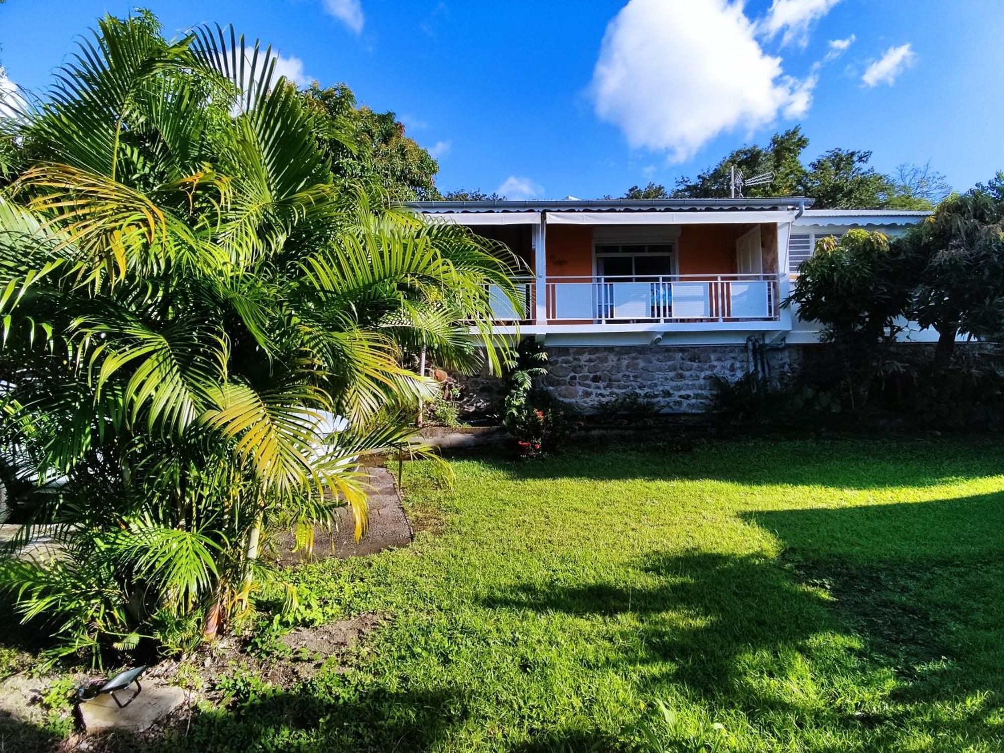 Bungalow With Sea View In Deshaies Kamer foto